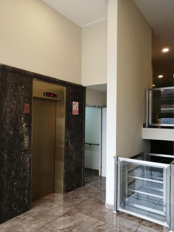 Hotel Candamo リマ エクステリア 写真